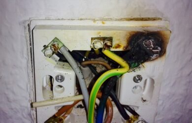 Burnt out electricalsocket